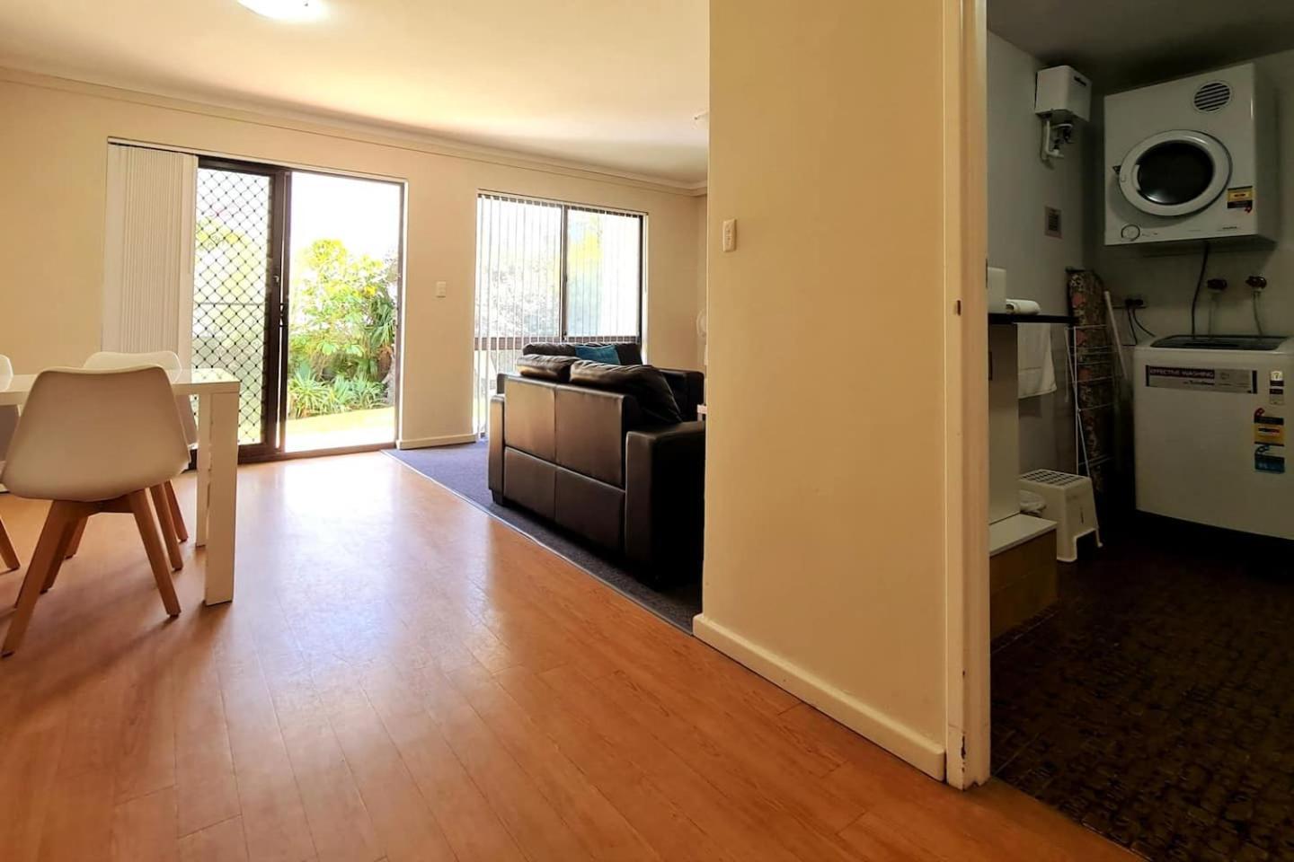 West Beach Lagoon 202 - Quiet & Ground Floor! เพิร์ท ภายนอก รูปภาพ